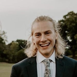 Meet your Posher, Jonathan